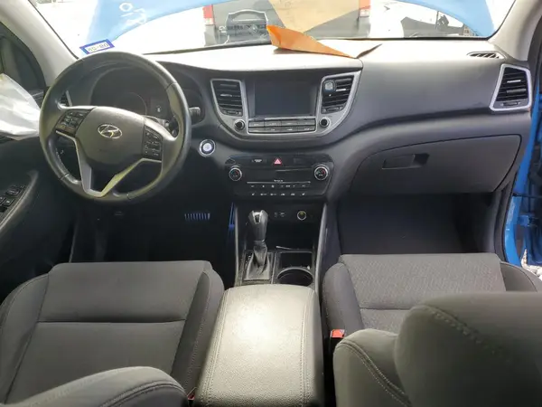 KM8J33A2XJU635097 2018 HYUNDAI TUCSON - Image 8