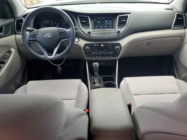 KM8J33A2XJU649274 2018 HYUNDAI TUCSON - Image 8