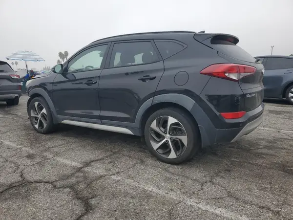 KM8J33A2XJU669413 2018 HYUNDAI TUCSON - Image 2