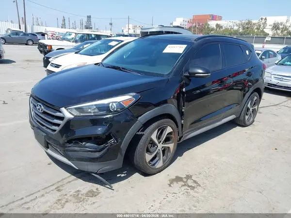 KM8J33A2XJU696059 2018 HYUNDAI TUCSON - Image 2