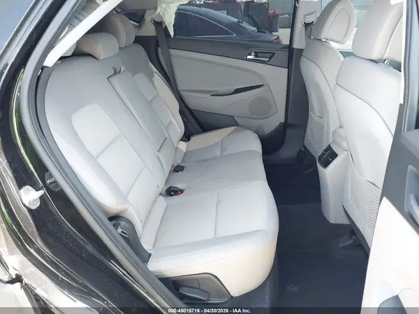 KM8J33A2XJU696059 2018 HYUNDAI TUCSON - Image 8