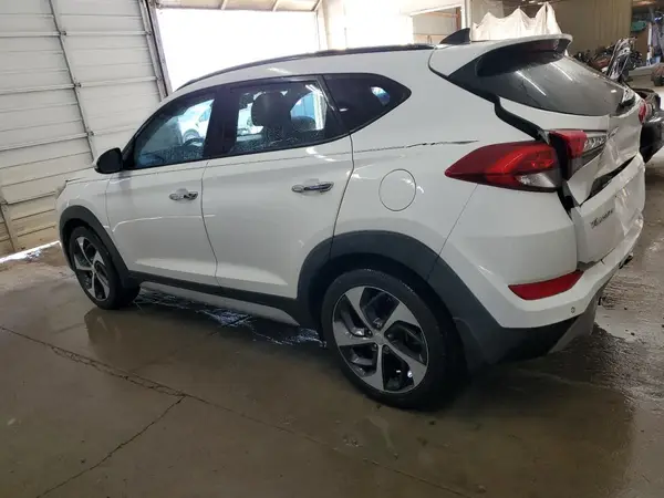 KM8J33A2XJU697163 2018 HYUNDAI TUCSON - Image 2