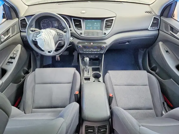 KM8J33A2XJU743199 2018 HYUNDAI TUCSON - Image 8