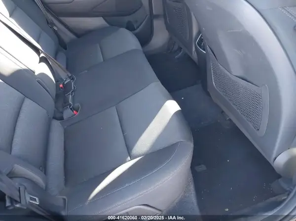 KM8J33A2XJU758415 2018 HYUNDAI TUCSON - Image 8