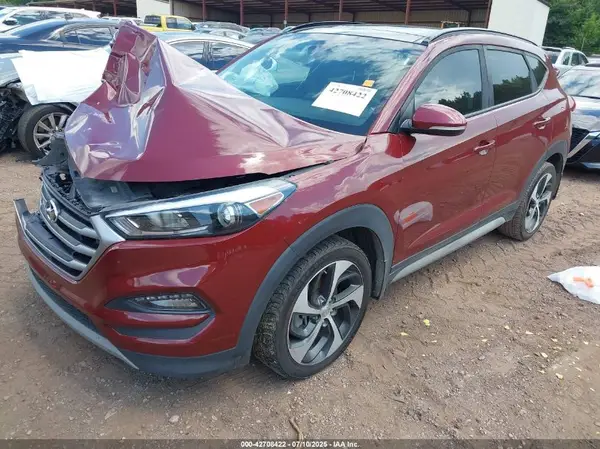 KM8J33A2XJU793309 2018 HYUNDAI TUCSON - Image 2