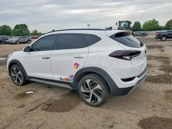KM8J33A2XJU802493 2018 HYUNDAI TUCSON - Image 2