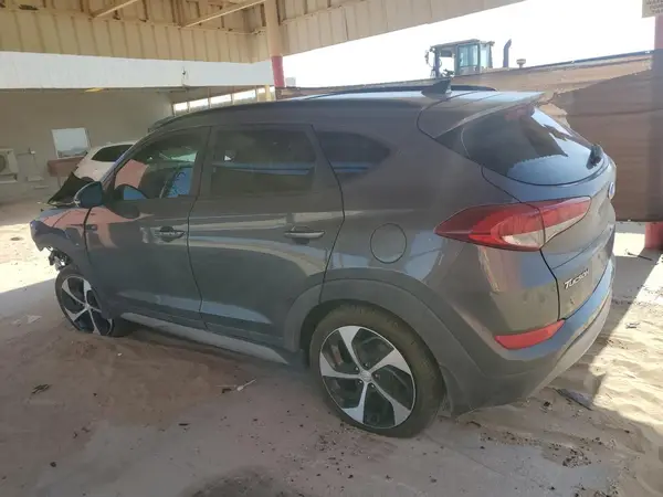 KM8J33A2XJU817656 2018 HYUNDAI TUCSON - Image 2