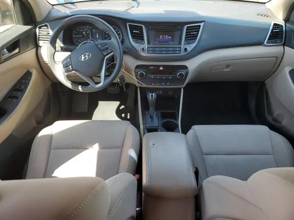 KM8J33A40GU033335 2016 HYUNDAI TUCSON - Image 8