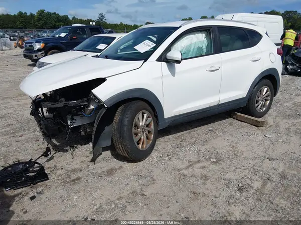 KM8J33A40GU059546 2016 HYUNDAI TUCSON - Image 2