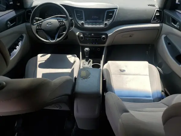 KM8J33A40GU060180 2016 HYUNDAI TUCSON - Image 8