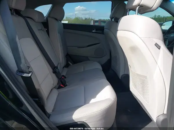 KM8J33A40GU074399 2016 HYUNDAI TUCSON - Image 8