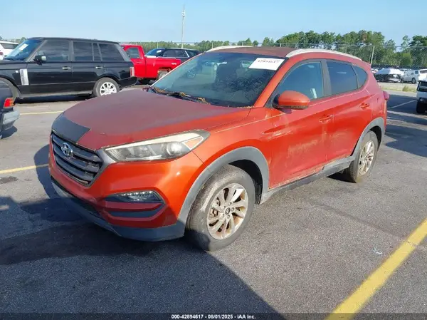 KM8J33A40GU103514 2016 HYUNDAI TUCSON - Image 2