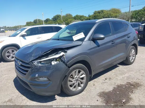 KM8J33A40GU106591 2016 HYUNDAI TUCSON - Image 2