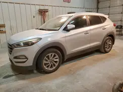 KM8J33A40GU106817 2016 HYUNDAI TUCSON