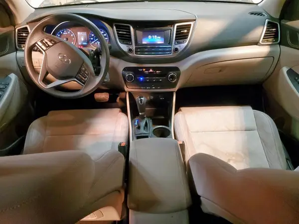 KM8J33A40GU106817 2016 HYUNDAI TUCSON - Image 8