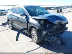 KM8J33A40GU109703 2016 HYUNDAI TUCSON