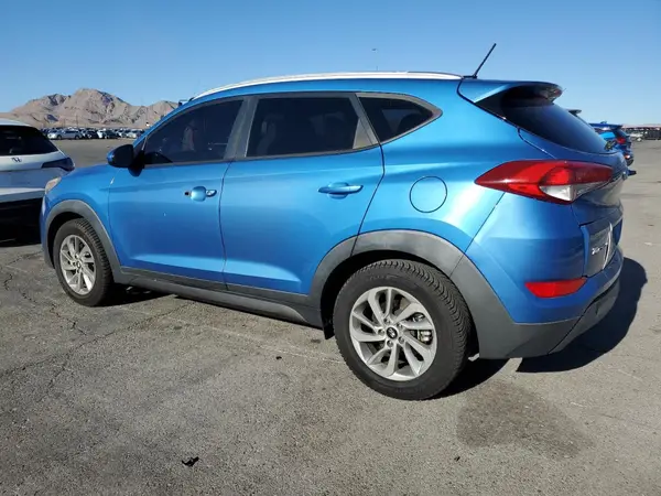 KM8J33A40GU114562 2016 HYUNDAI TUCSON - Image 2
