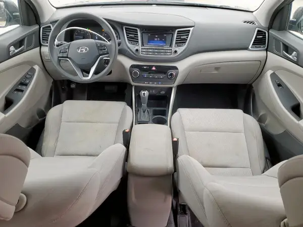 KM8J33A40GU124279 2016 HYUNDAI TUCSON - Image 8