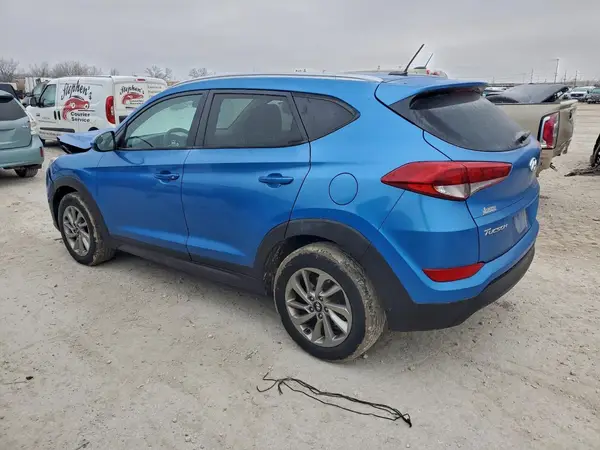 KM8J33A40GU125657 2016 HYUNDAI TUCSON - Image 2