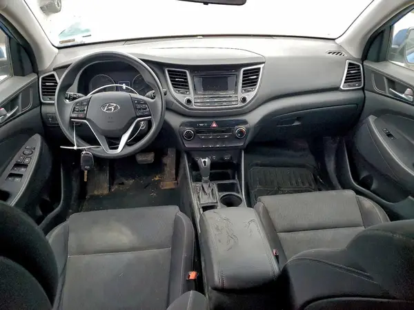 KM8J33A40GU125657 2016 HYUNDAI TUCSON - Image 8