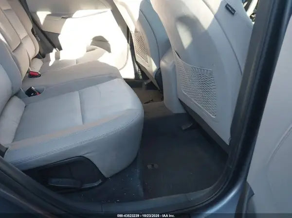 KM8J33A40GU127182 2016 HYUNDAI TUCSON - Image 8