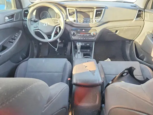 KM8J33A40GU129059 2016 HYUNDAI TUCSON - Image 8