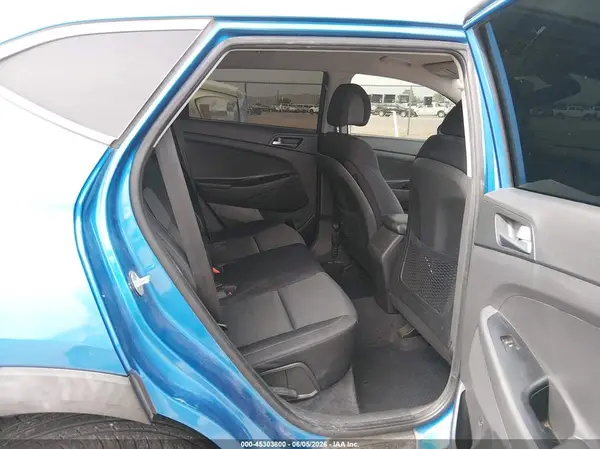KM8J33A40GU186507 2016 HYUNDAI TUCSON - Image 8