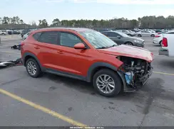 KM8J33A40GU187785 2016 HYUNDAI TUCSON