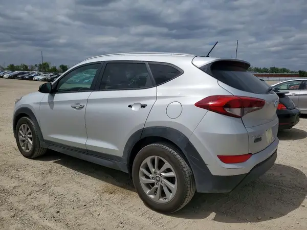 KM8J33A40GU194915 2016 HYUNDAI TUCSON - Image 2