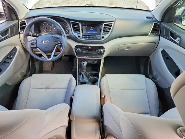 KM8J33A40GU197541 2016 HYUNDAI TUCSON - Image 8