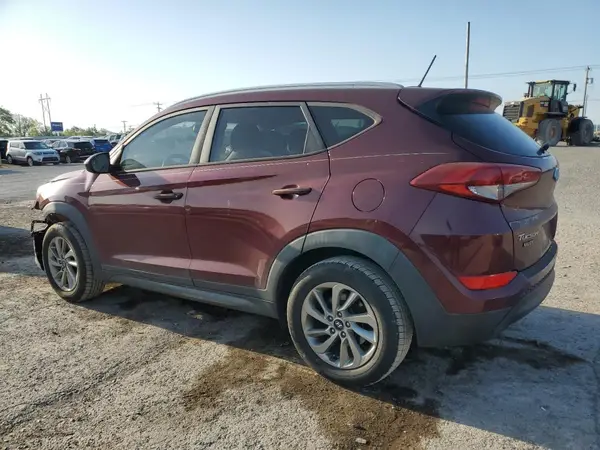 KM8J33A40GU207663 2016 HYUNDAI TUCSON - Image 2