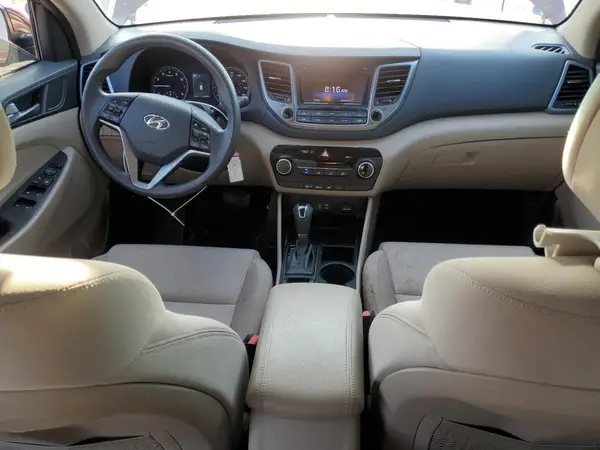 KM8J33A40GU207663 2016 HYUNDAI TUCSON - Image 8