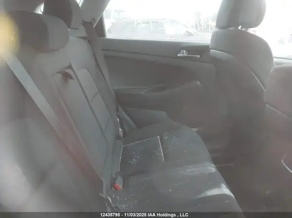 KM8J33A40GU214662 2016 HYUNDAI TUCSON - Image 8