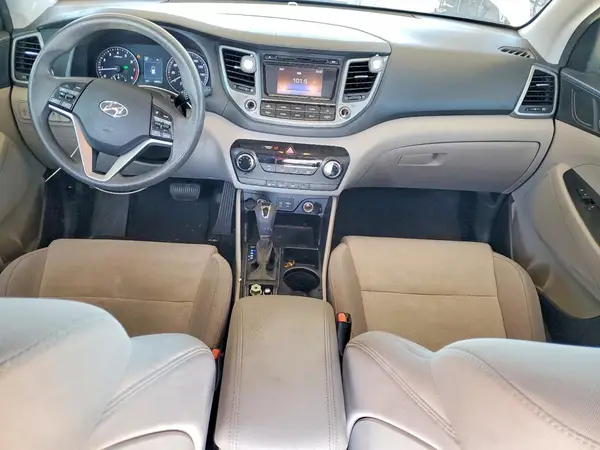 KM8J33A40GU217464 2016 HYUNDAI TUCSON - Image 8