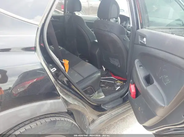 KM8J33A40GU220879 2016 HYUNDAI TUCSON - Image 8