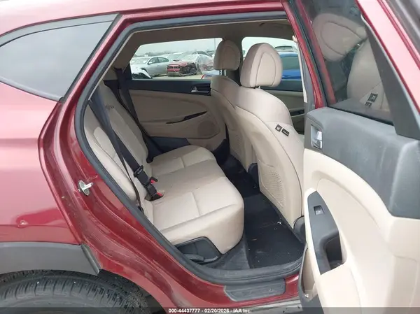 KM8J33A40GU228593 2016 HYUNDAI TUCSON - Image 8