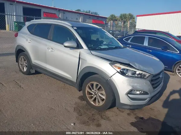 KM8J33A40GU236211 2016 HYUNDAI TUCSON - Image 1
