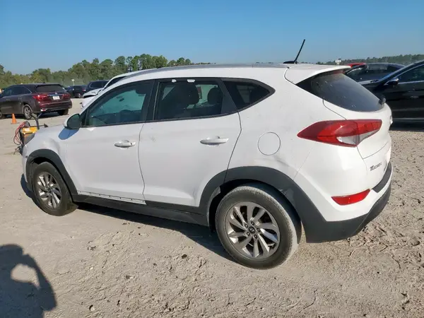 KM8J33A40GU248066 2016 HYUNDAI TUCSON - Image 2