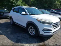 KM8J33A40HU263717 2017 HYUNDAI TUCSON