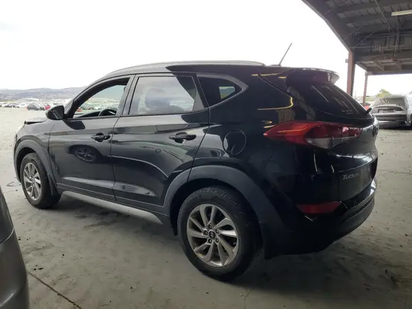 KM8J33A40HU265080 2017 HYUNDAI TUCSON - Image 2