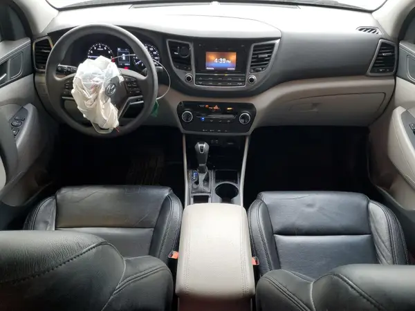 KM8J33A40HU265080 2017 HYUNDAI TUCSON - Image 8