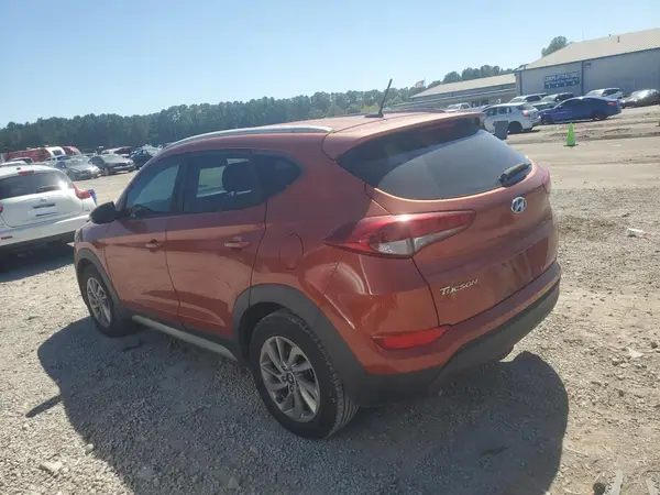 KM8J33A40HU331692 2017 HYUNDAI TUCSON - Image 2