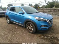 KM8J33A40HU335421 2017 HYUNDAI TUCSON