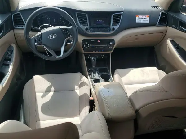 KM8J33A40HU375224 2017 HYUNDAI TUCSON - Image 8