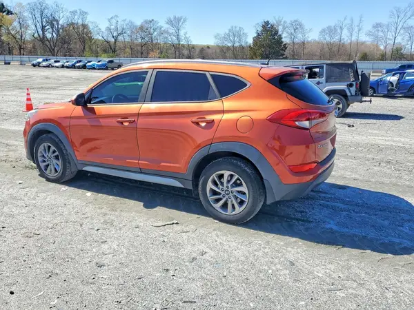 KM8J33A40HU391892 2017 HYUNDAI TUCSON - Image 2