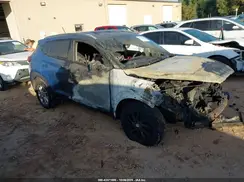 KM8J33A40HU393075 2017 HYUNDAI TUCSON