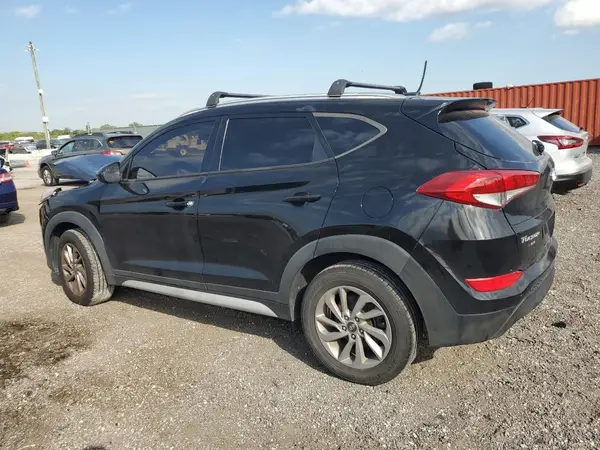KM8J33A40HU401823 2017 HYUNDAI TUCSON - Image 2