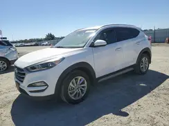 KM8J33A40HU401885 2017 HYUNDAI TUCSON