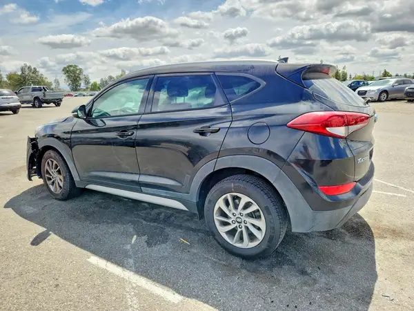 KM8J33A40HU403667 2017 HYUNDAI TUCSON - Image 2