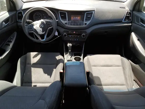 KM8J33A40HU409713 2017 HYUNDAI TUCSON - Image 8